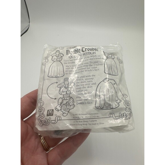 1992 McDonald’s Snow White Queen/Witch Happy Meal Toy – Sealed - Picture 4 of 10
